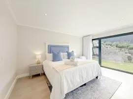 Bright Private Stay in Brackenridge Eco Estate