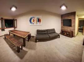 Casa 3 quartos praia do forte poucos metros da praia
