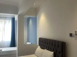 3 Bedroom No2 Apt