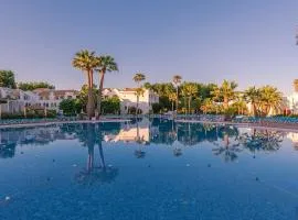 Resort house with Pools and Private beach