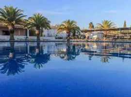 Resort house with Pools and Private beach