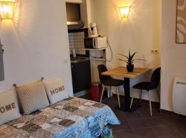 Studio cosy en centre ville, Hotel in Le Puy-en-Velay