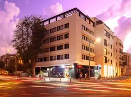 Iconic Hotel