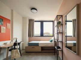 Blossom Rooms by RELIFE, hotel in Turin