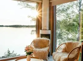 Lakefront log suite
