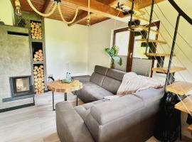 Gorczańska Przystań, hotel v destinaci Zasadne