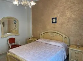 Ce Tour - Nonni's Lemon House
