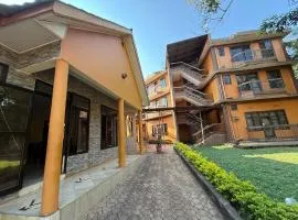 Plateau Hotel