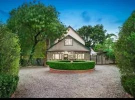 5-Bed Secret Garden House