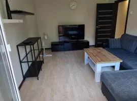 Anne 80 Apartment