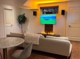 Luxury and cozy 1BR Retreat、シャンブリのラグジュアリーホテル