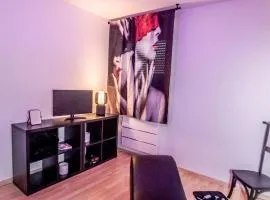 PRoJET KUROI - Love Room - Balançoire, Banc de fessée, Pilori, Cage, Croix, Tantra