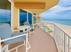 Shores Club 703