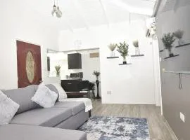 Good Stay Apartment & Car Rental Stylish Comfort Apt 5