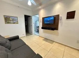 Apto 1 dorm, uma quadra da Praia! Guilhermina