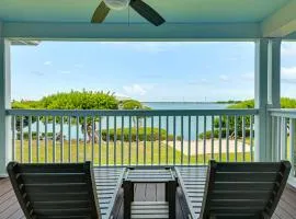 Oceanfront Duck Key Villa 2 Marinas Steps Away!
