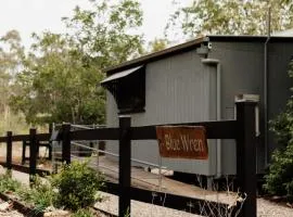 Tuckeroo Cottages - Blue Wren Cottage