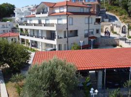 Apartments Villa Bari, B&B in Ulcinj