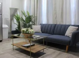 UNIQUE Gem in HEART of Albany Spiral Staircase