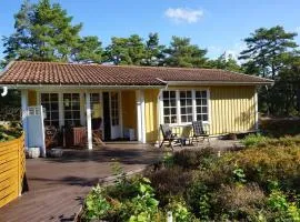6 person holiday home in STRÖMSTAD