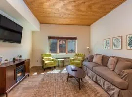 Gateway 5053 by Summit County Mountain Retreats