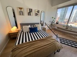 Studio Downtown , Rodgers Views, AC, Heated Free Underground Parking