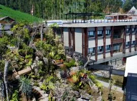 Jambuluwuk Bromo Poshtel