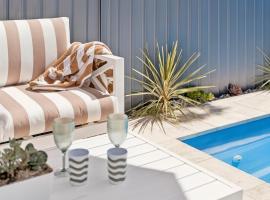 Endless Summer Sawtell, Pool, Sleeps 6, Fun, hotel v destinaci Sawtell
