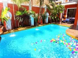 TUCHELAND Luxury Pool Villa Pattaya Walking Street 7 Bedrooms