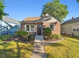 Charming 3 bedroom house in lovely Como Neighborhood Saint Paul