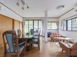 15 people can stay in a house