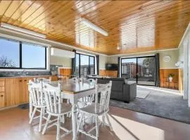 10-72 at Kellraine - Fully self contained