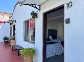 Casa Petri Hotel, hotel Ensenadában