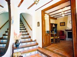 Casa Rural Sant Antoni: Biar'da bir otel