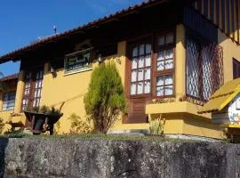 Pousada Casa Amarela