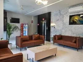 Stayzy Evanka Brilliant Convention