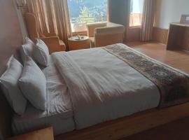 Hotel Deepak Inn, ξενοδοχείο 