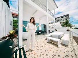 Phaladise Beach Villa at Phala Beach, Ban Chang