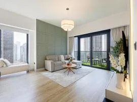 Brand new 2BR in Downtown 5 min walk to Burj Khalifa