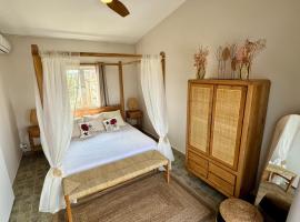 Zephyr House 3BR Pool, Rooftop & Ocean View，位于格兰高伯的酒店