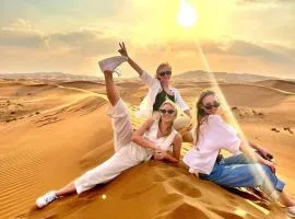 Dubai Desert Safari With BBQ and Live Shows