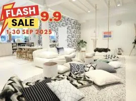mali 1MIN to Ploenchit BTS 4BR Duplex Penthouse