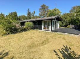 Beautiful Home In Gedser With Wifi, hotel en Gedesby