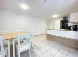 MAX115 zentrale Monteurwohnung