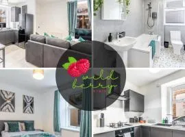 Wild Berry Stays- Damacre Road