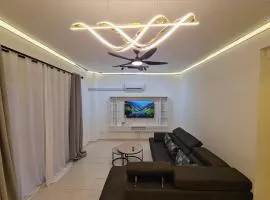 Modern Nilai Homestay at Nilai, USIM, INTI, Mila University, Aurelius Hospital, Aminah Event Hall, Sepang F1, KLIA