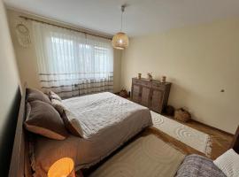 Lovely cozy vintage apartment, Hotel in Kjustendil