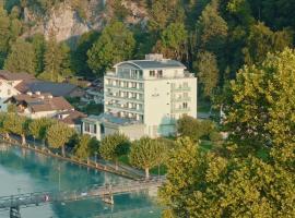 HOP Apartments & Suites, hotel in Interlaken