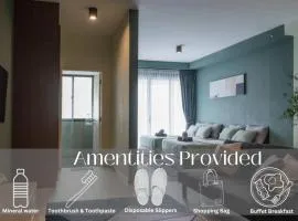 Deluxe Seaview Suite Twin Bed by The Only Bnb