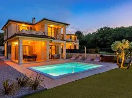 Villa Pinaza B